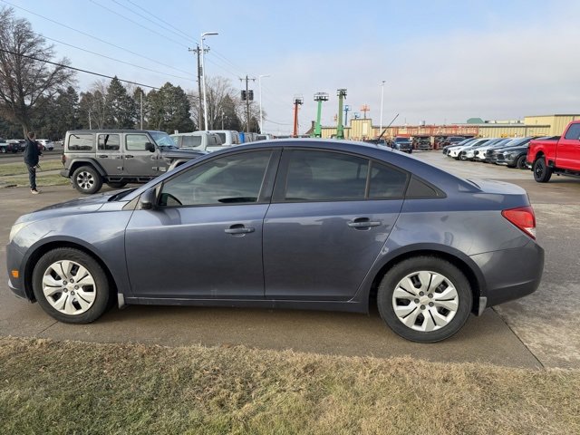 Used 2014 Chevrolet Cruze LS image 8