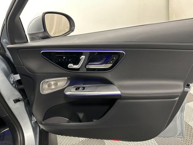 Used 2026 Mercedes-Benz GLC 300 4MATIC image 32