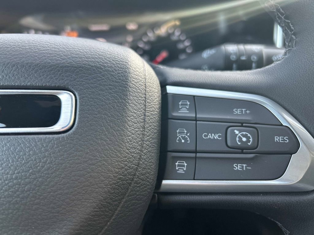 New 2026 Jeep Compass Limited image 12