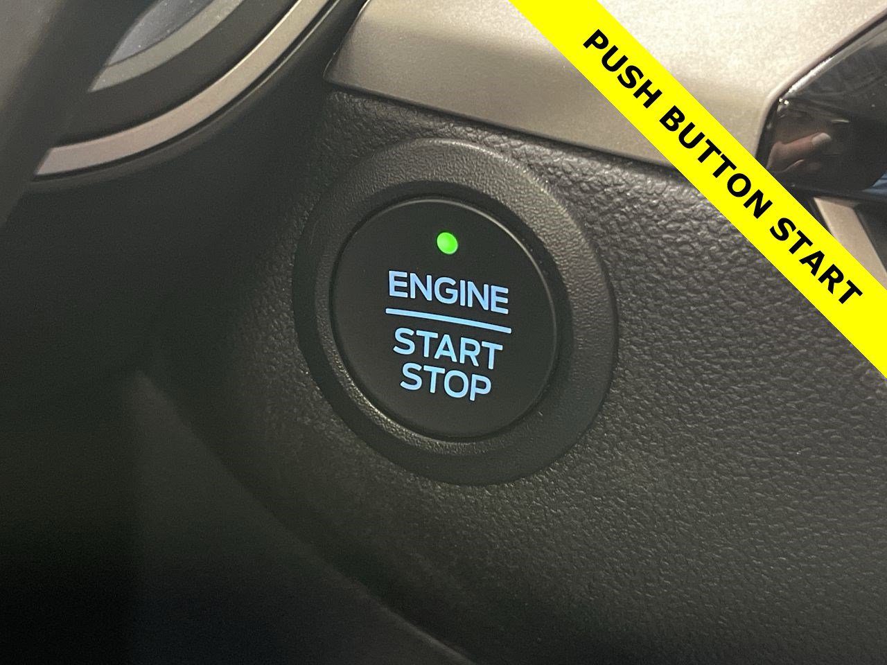 Used 2022 Ford Escape SEL image 27