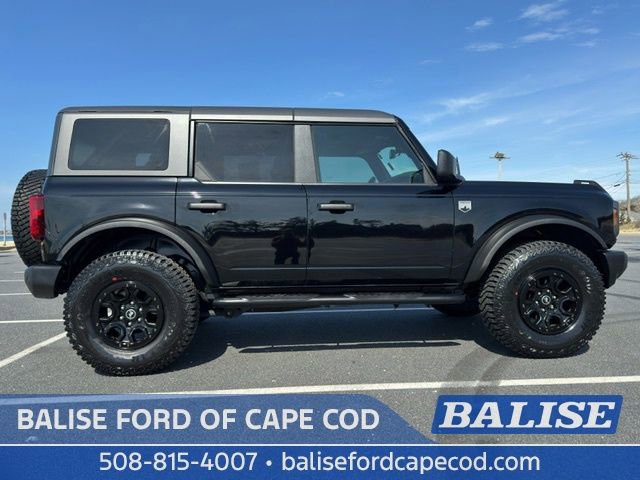 Used 2023 Ford Bronco Big Bend w/ Sasquatch Package AWD/4WD image 3