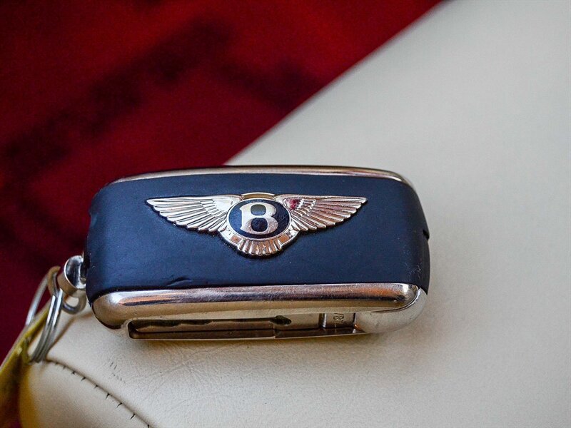 Used 2013 Bentley Continental GT image 33