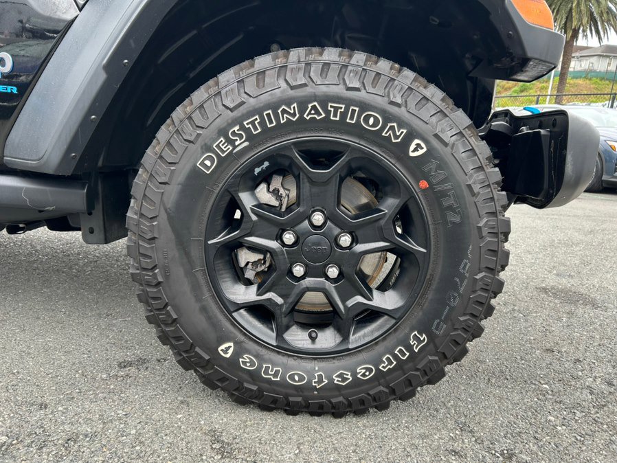 Used 2023 Jeep Wrangler Unlimited w/ Sun & Screen Package AWD/4WD image 65