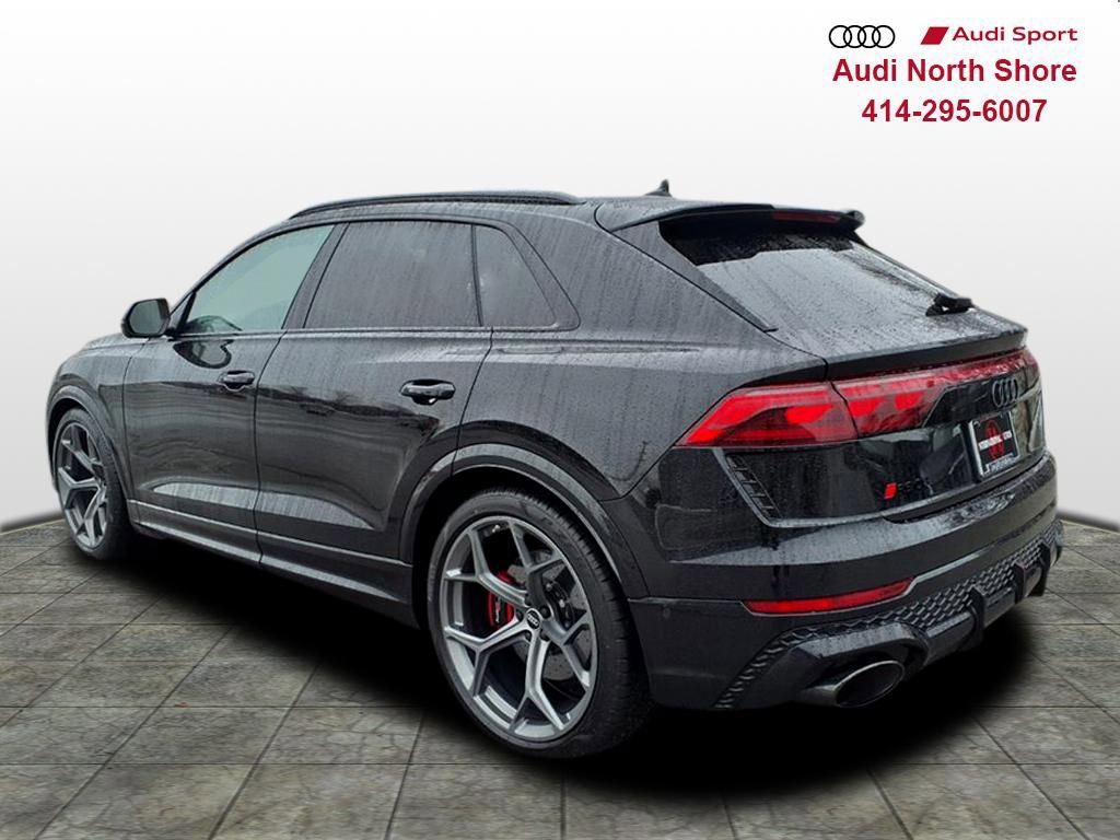 New 2026 Audi RS Q8 performance image 4