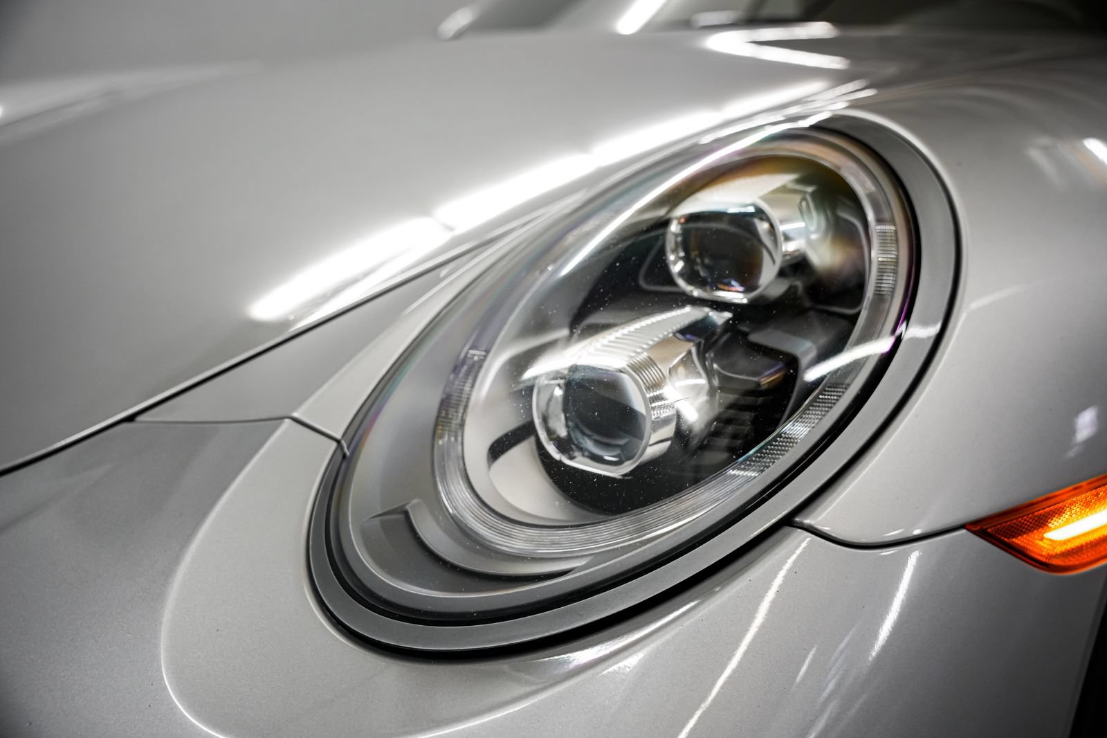 Used 2018 Porsche 911 Carrera S RWD image 32