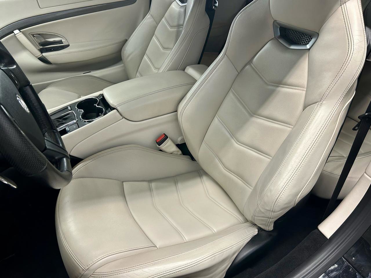 Used 2014 Maserati GranTurismo Sport image 11