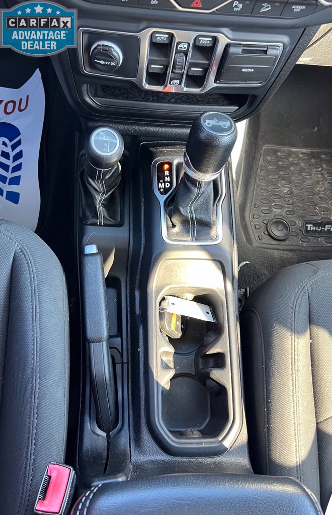 Used 2019 Jeep Wrangler Unlimited Sahara w/ Safety Group AWD/4WD image 14
