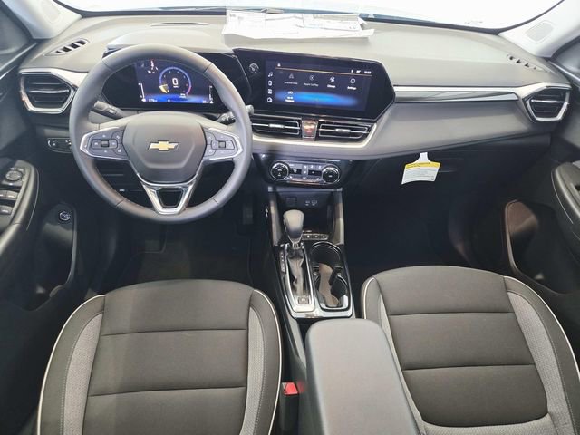 New 2025 Chevrolet TrailBlazer LT w/ Convenience Package FWD image 6