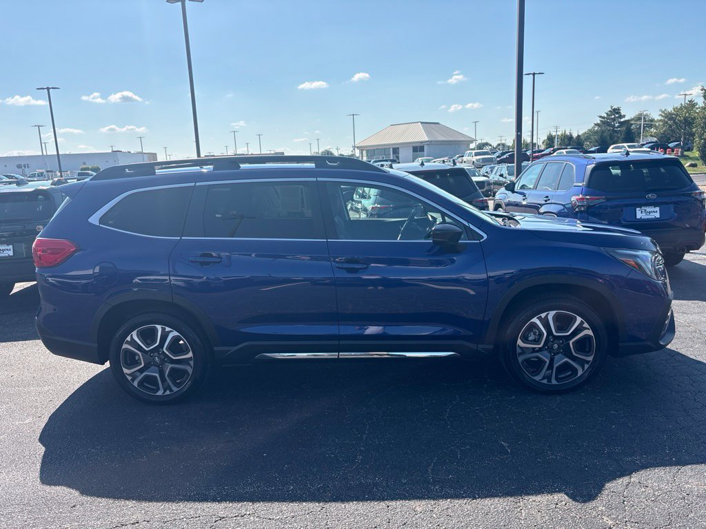 Certified 2026 Subaru Ascent Limited AWD/4WD image 2