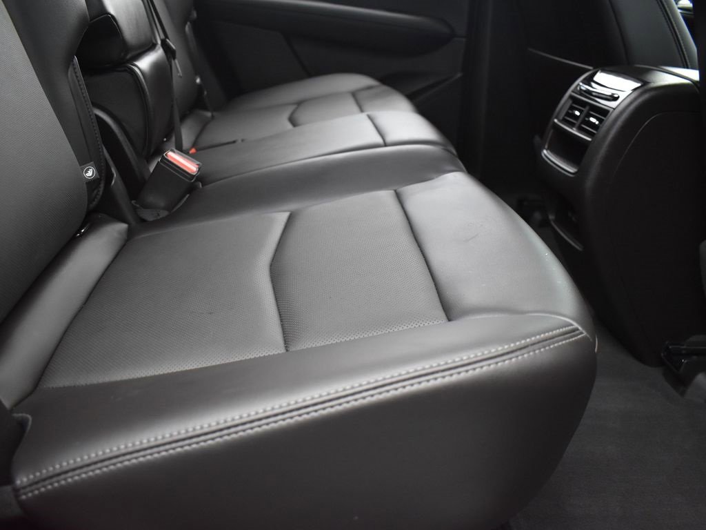 Certified 2024 Cadillac XT5 Sportv w/ LPO, Red Accent Package image 30