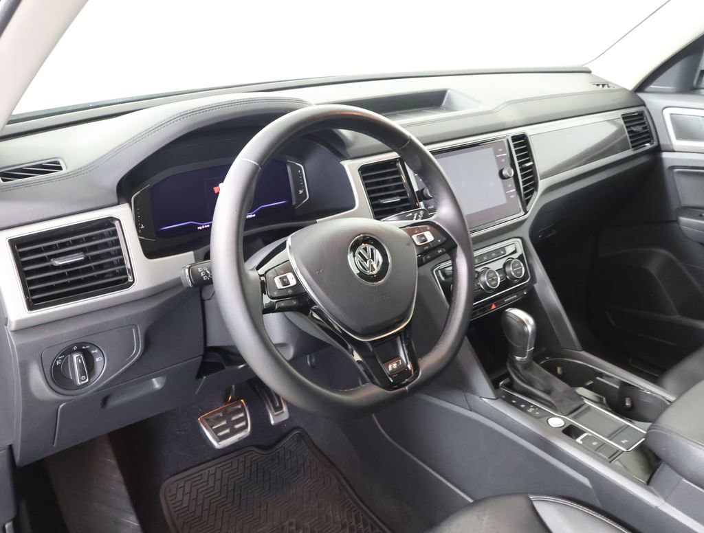 Used 2019 Volkswagen Atlas SEL R-Line image 6