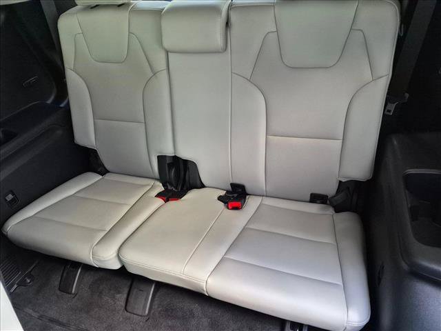 Used 2023 Kia Telluride S FWD image 20
