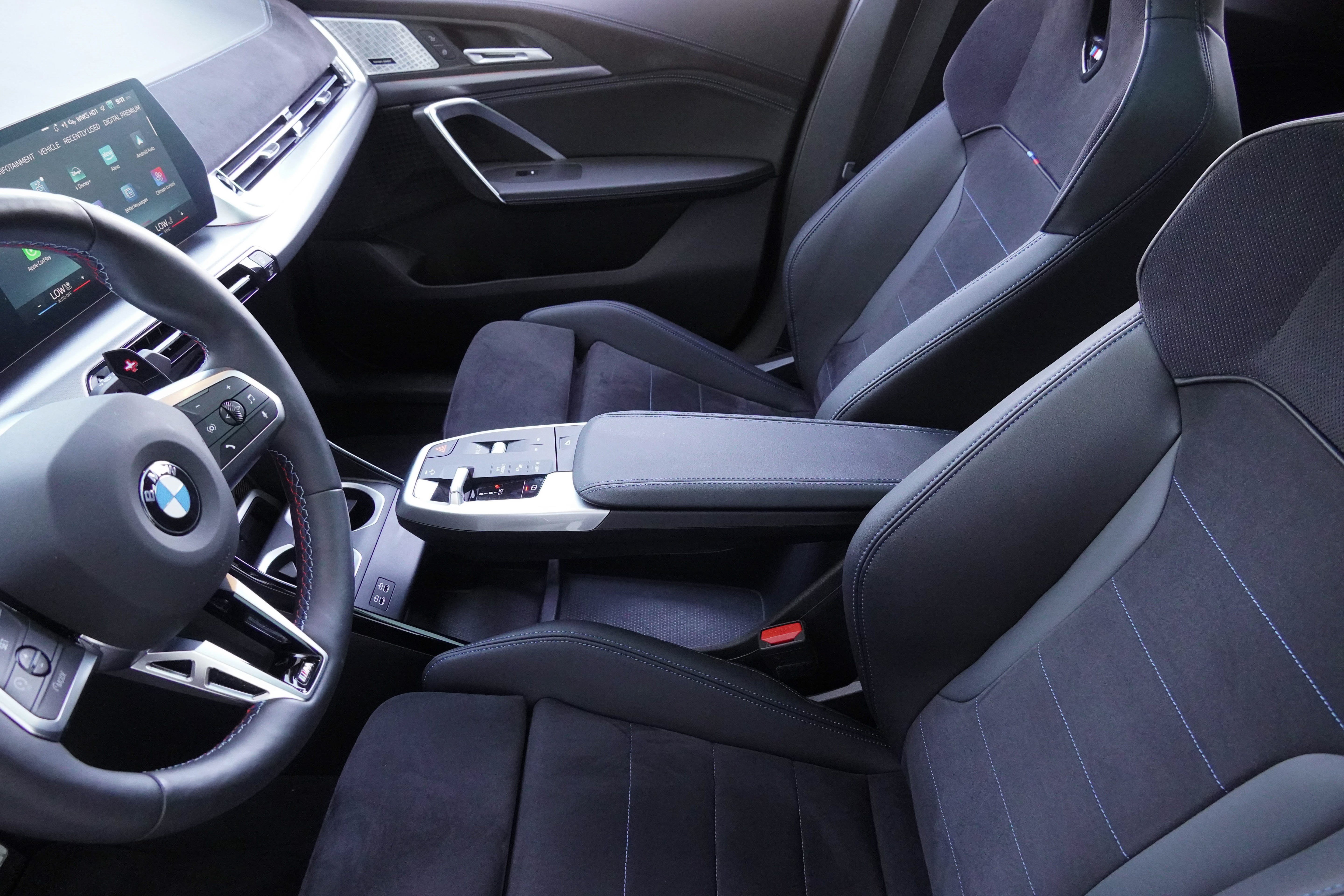 Used 2025 BMW X2 M35i w/ Premium Package AWD/4WD image 11