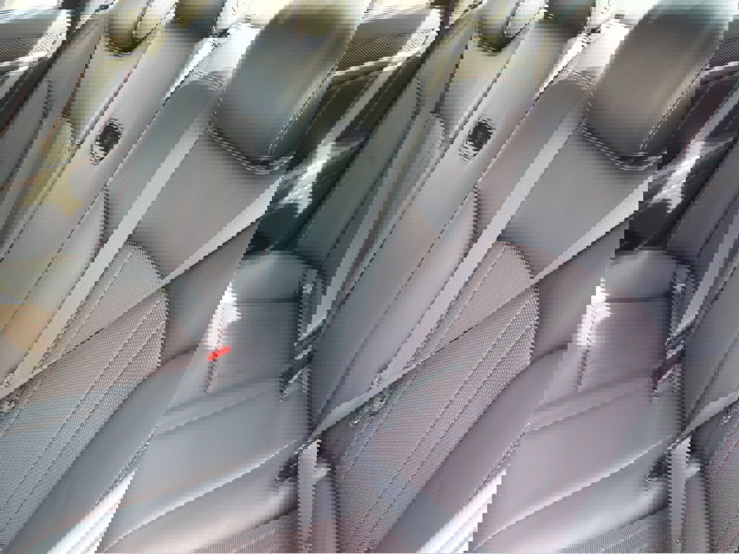 Used 2020 Genesis G80 3.3T Sport image 20