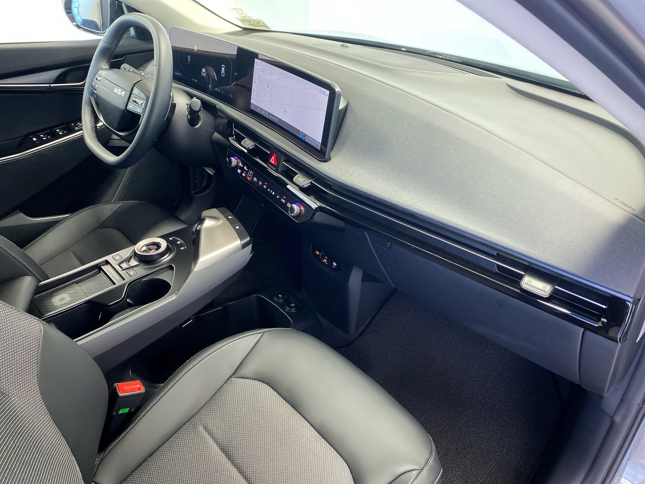 New 2026 Kia EV6 Light RWD image 30