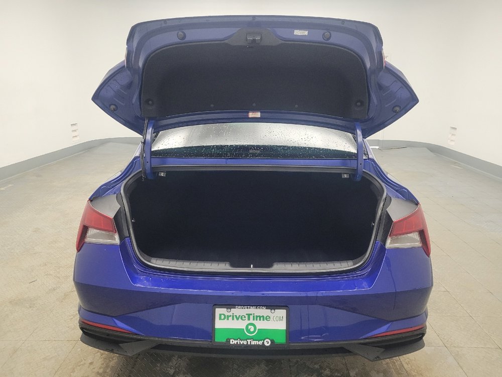 Used 2023 Hyundai Elantra SEL w/ Convenience Package image 29