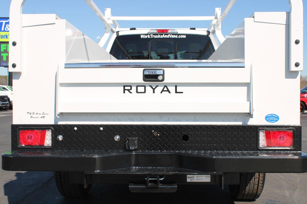 Used 2024 Ford F350 XL w/ XL Chrome Package image 37