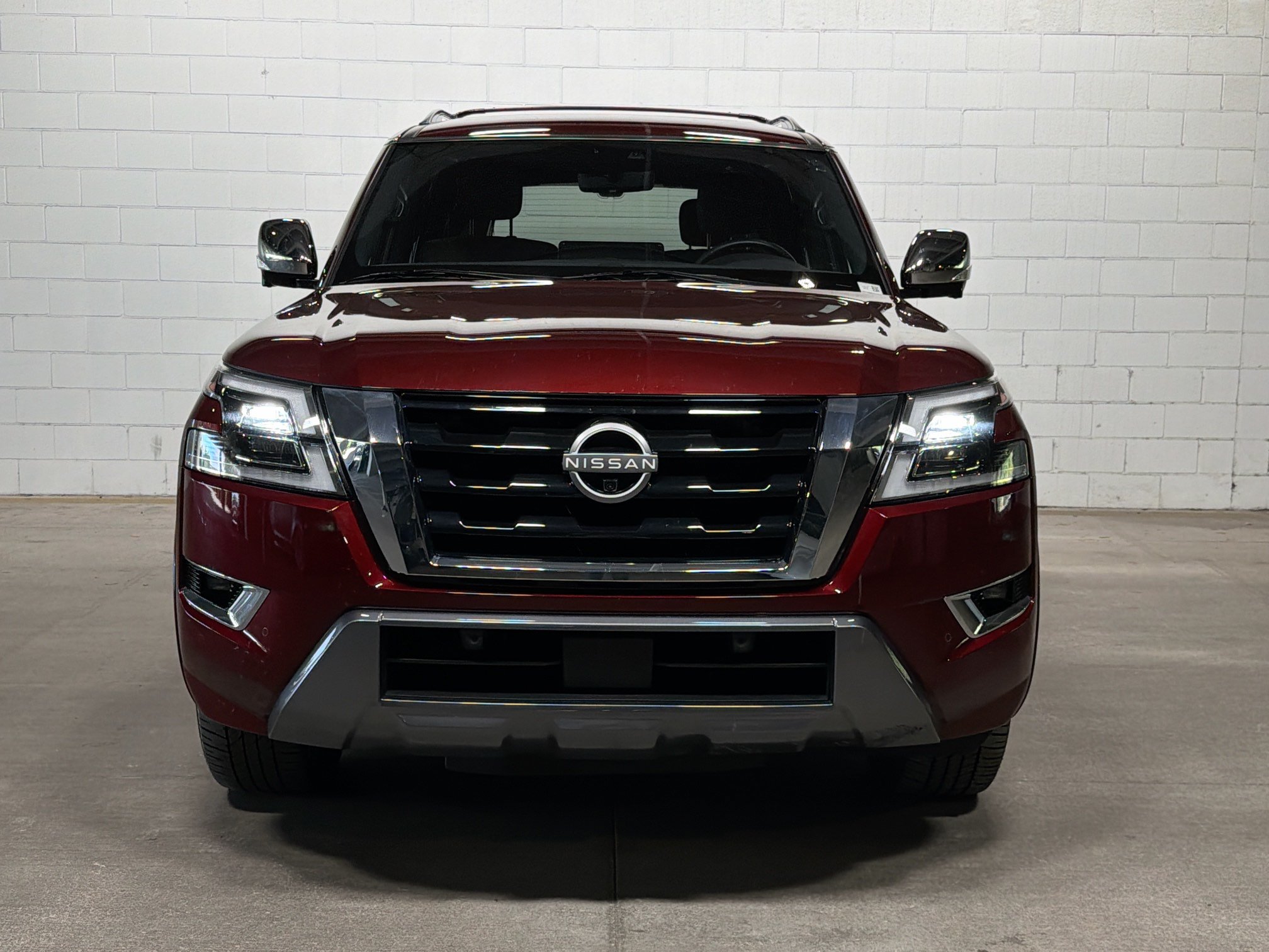 Used 2024 Nissan Armada Platinum w/ Captain's Chairs Package AWD/4WD image 9