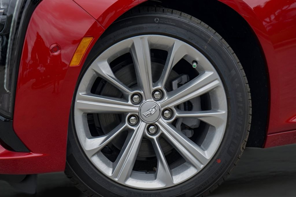 New 2026 Cadillac CT5 Premium Luxury image 2