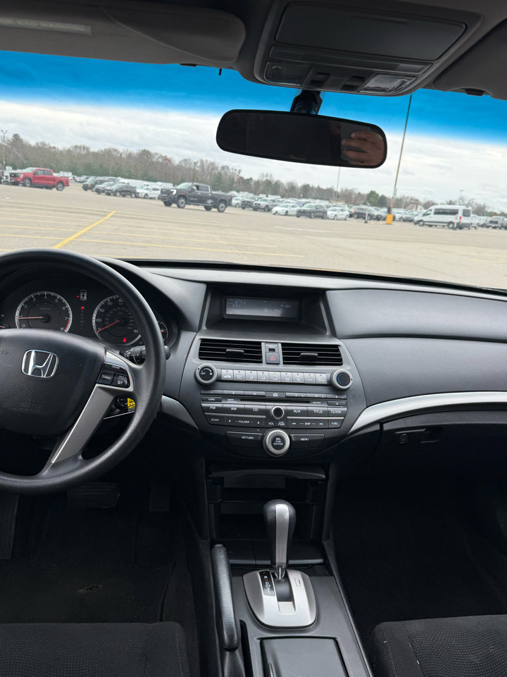 Used 2010 Honda Accord EX image 8