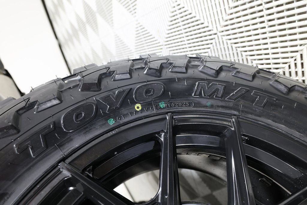 Used 2025 Ford F150 Raptor w/ Equipment Group 803A Raptor R image 54