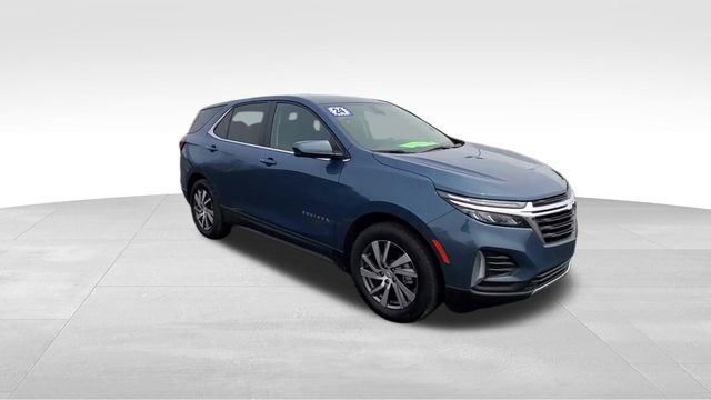 Certified 2024 Chevrolet Equinox LT w/ LPO, Floor Liner Package FWD image 2