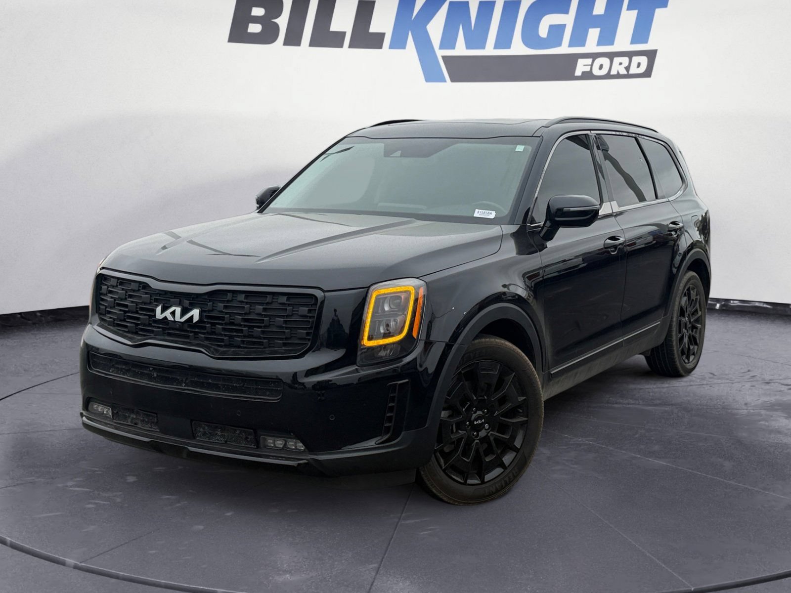 Used 2022 Kia Telluride SX w/ Nightfall Edition Package AWD/4WD image 1