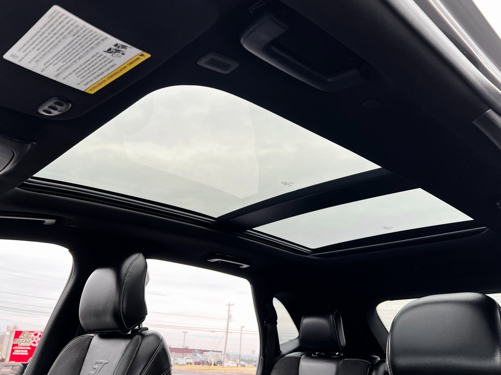 Used 2019 Ford Edge ST w/ Equipment Group 401A image 7