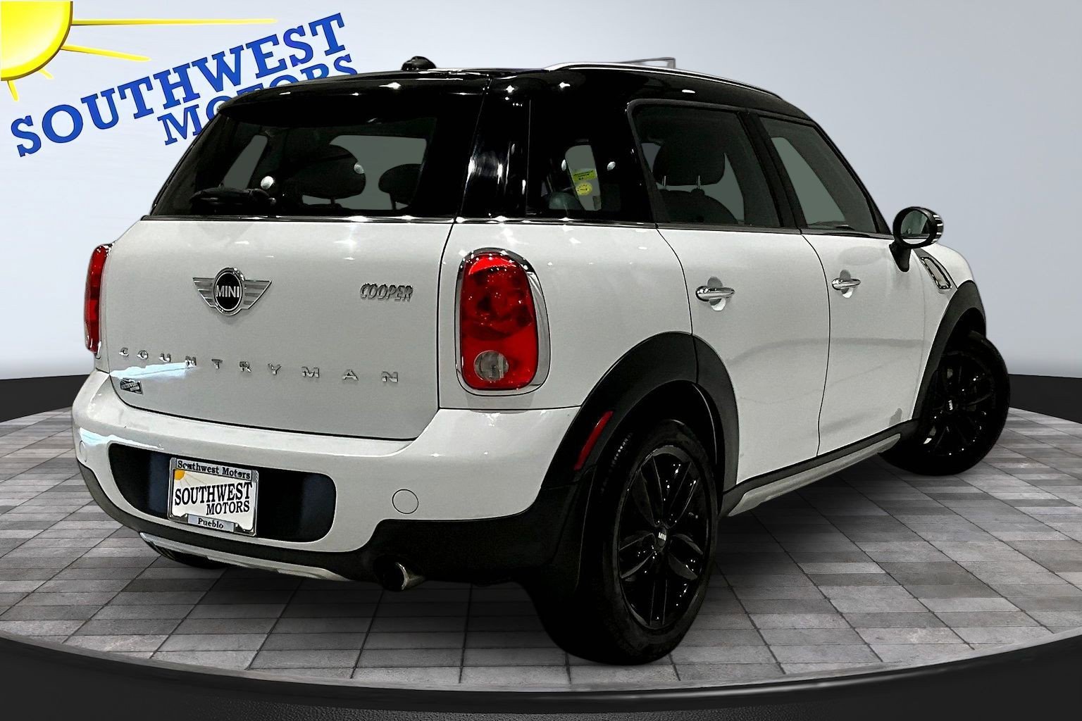 Used 2015 MINI Cooper Countryman FWD image 6
