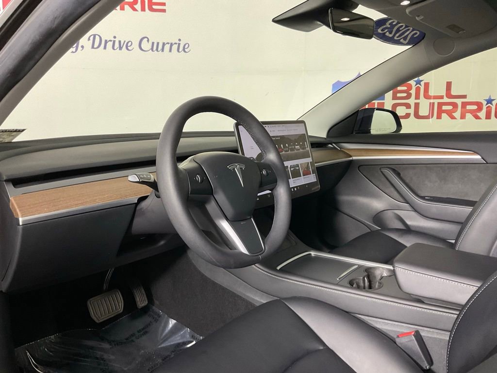 Used 2023 Tesla Model 3 Standard Range image 13