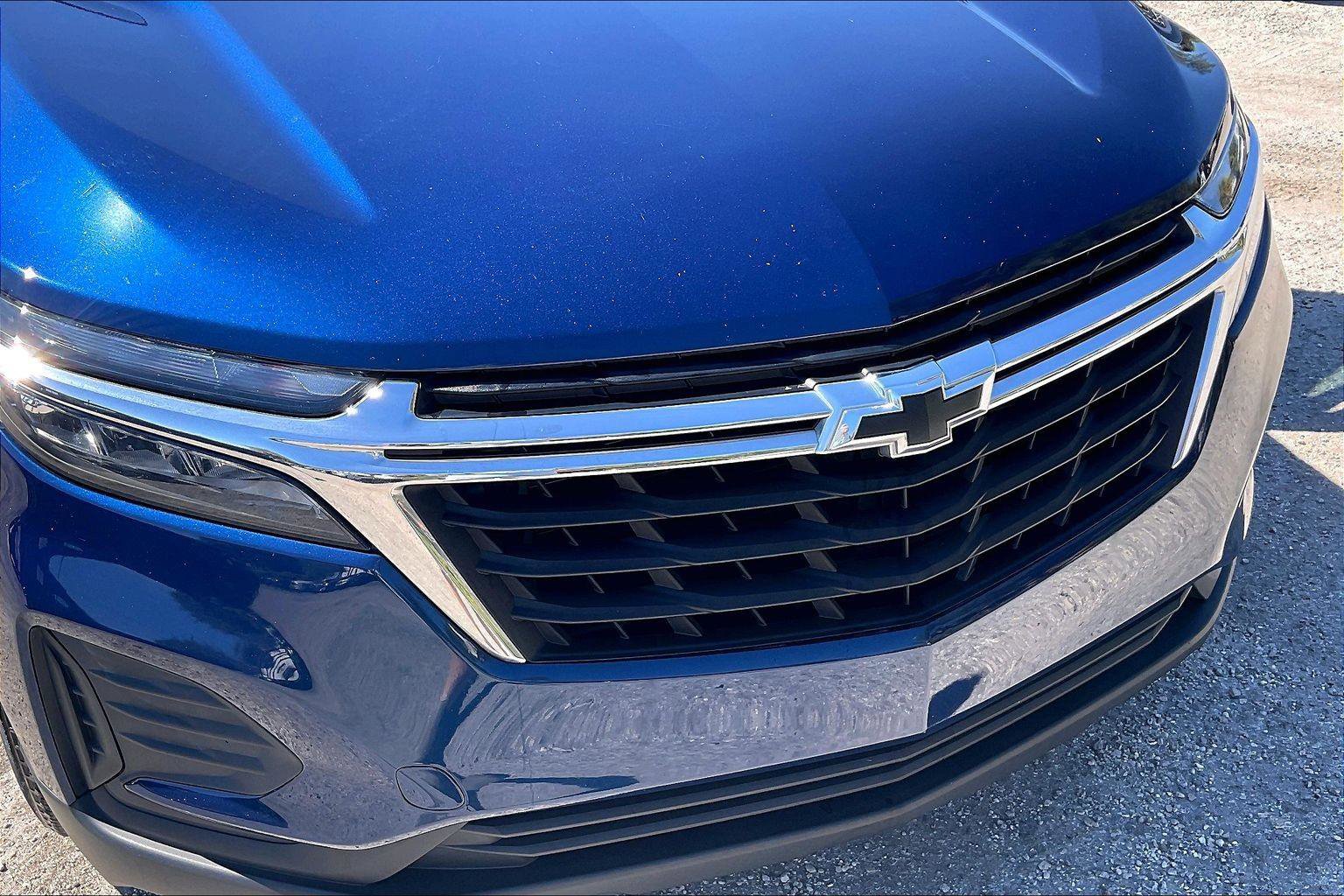 Used 2022 Chevrolet Equinox LS w/ Driver Confidence II Package image 34