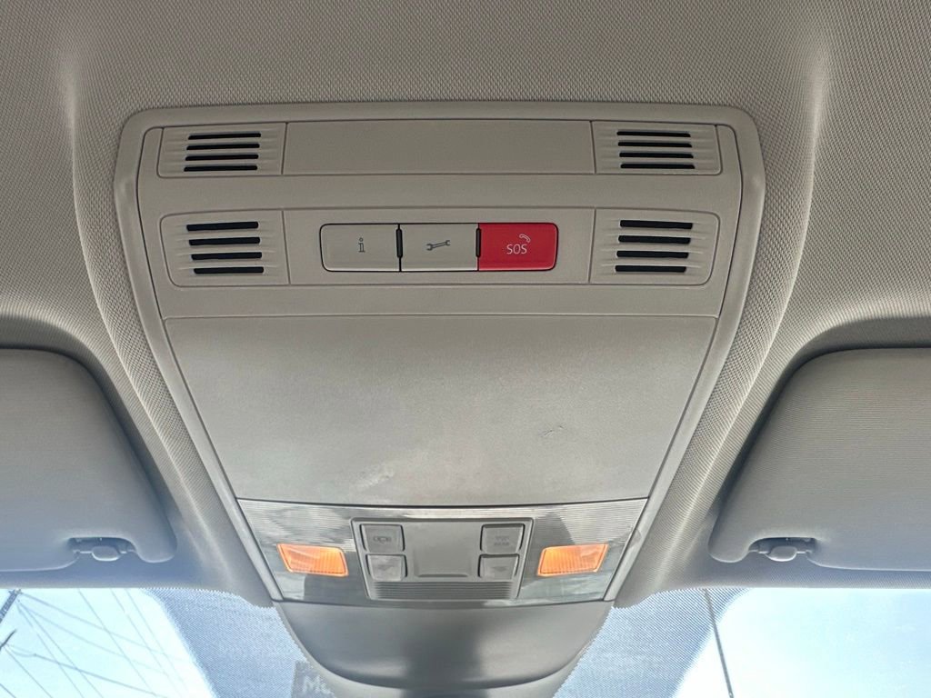 Used 2024 Volkswagen Taos S image 21