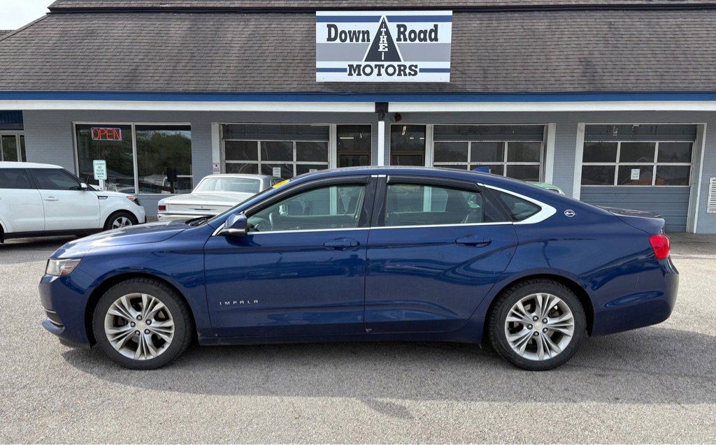 Used 2014 Chevrolet Impala LT w/ Convenience Package image 2