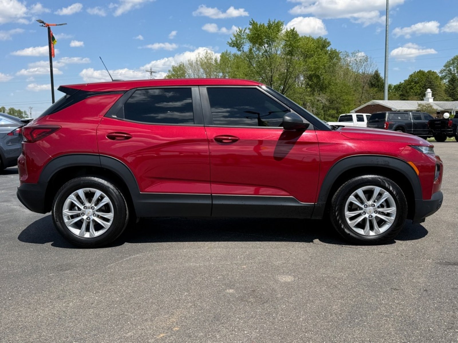 Used 2021 Chevrolet TrailBlazer LS FWD image 9
