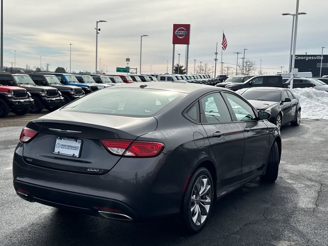 Used 2015 Chrysler 200 S w/ Comfort Group image 3