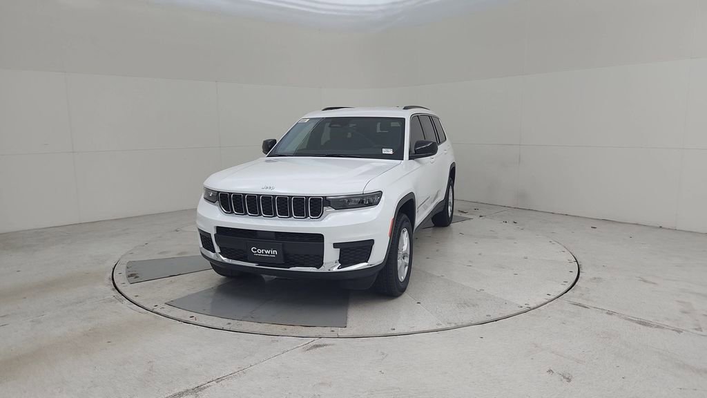 New 2025 Jeep Grand Cherokee L Laredo image 7