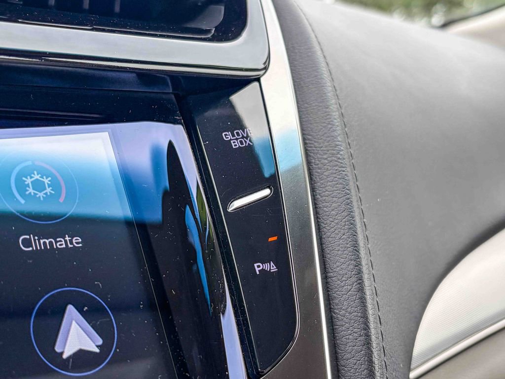 Used 2018 Cadillac CTS Luxury image 29