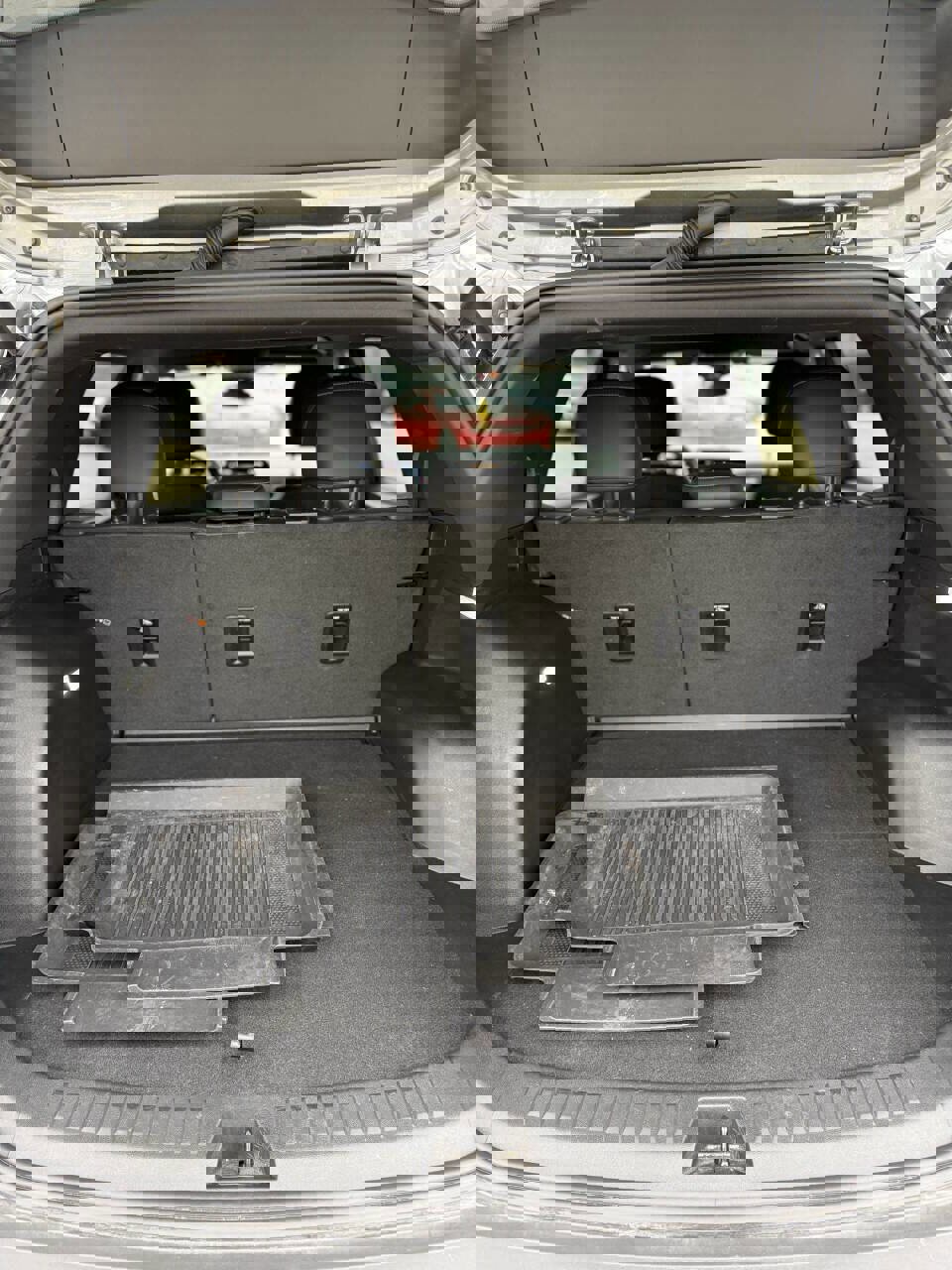 Used 2025 Chevrolet Equinox LT w/ Convenience Package II image 12