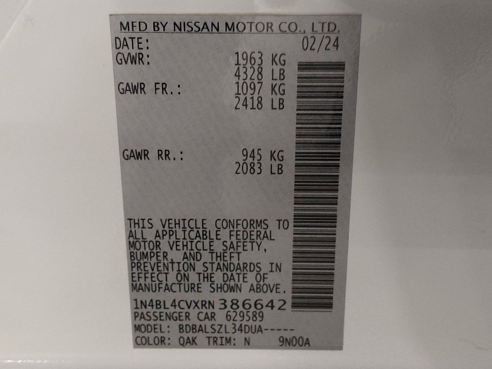Used 2024 Nissan Altima 2.5 SR FWD image 33