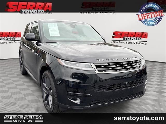 Used 2024 Land Rover Range Rover Sport SE image 1