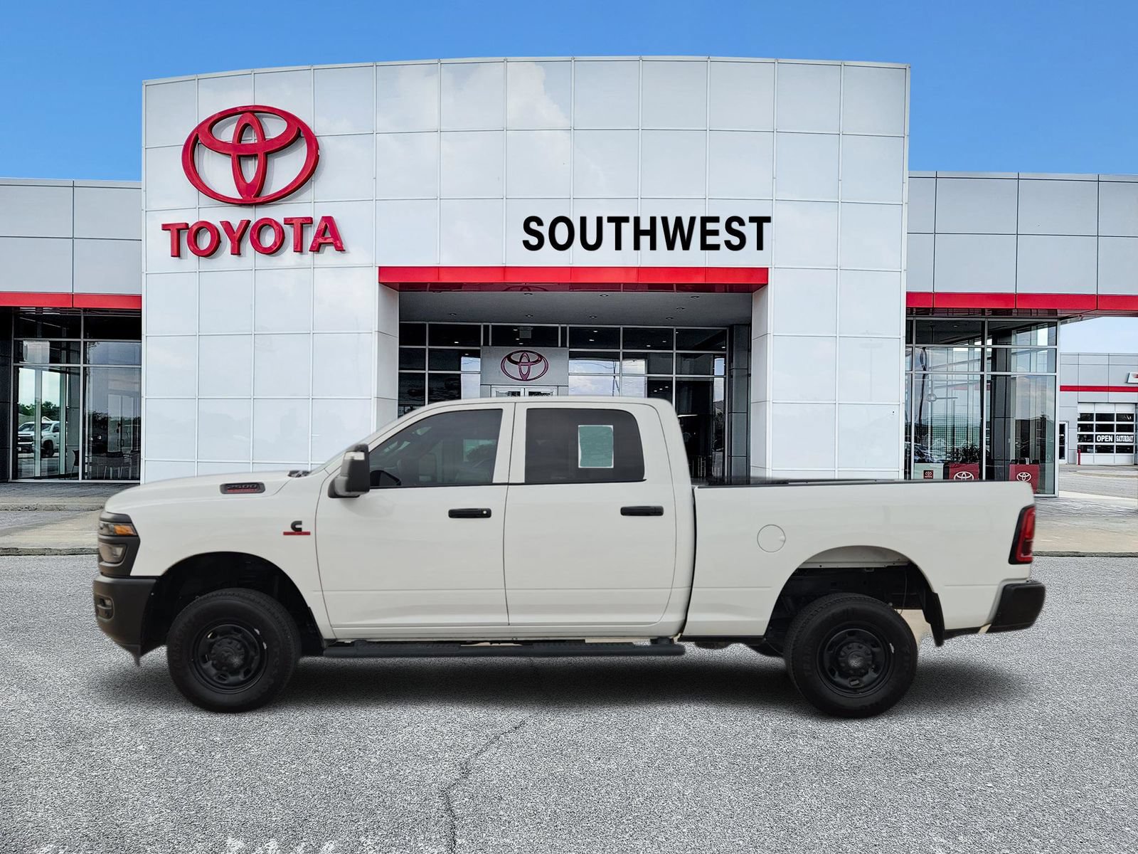 Used 2025 RAM 2500 Tradesman AWD/4WD video 3