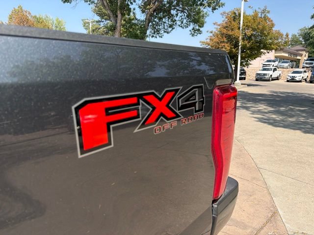 Used 2019 Ford F350 Lariat w/ Lariat Ultimate Package AWD/4WD image 12