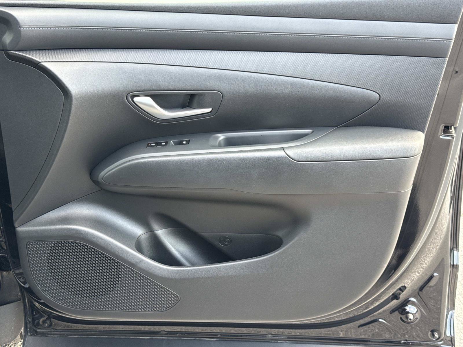 Certified 2025 Hyundai Santa Cruz SE AWD/4WD image 19
