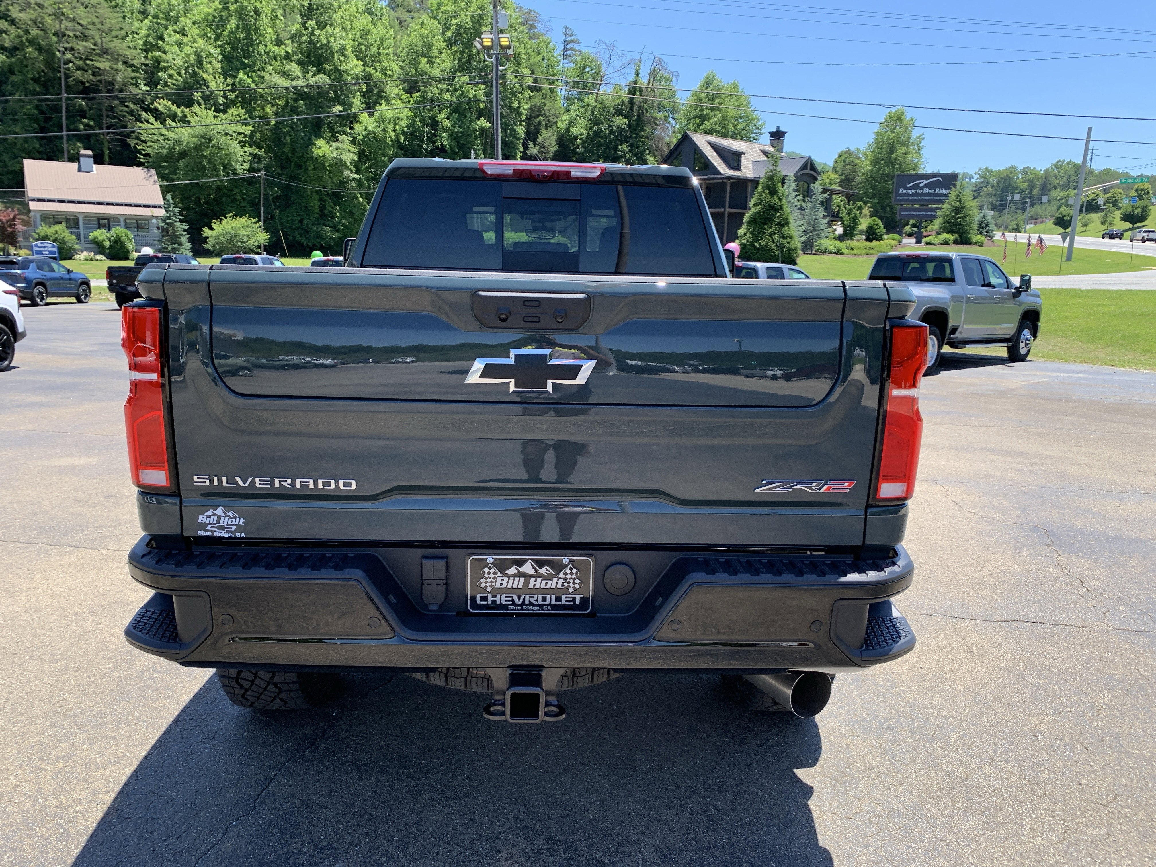 New 2026 Chevrolet Silverado 2500 ZR2 AWD/4WD image 3