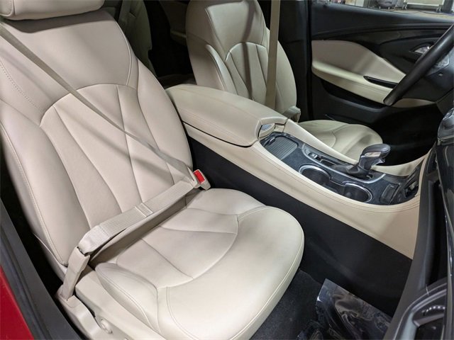 Used 2018 Buick Envision Essence image 30