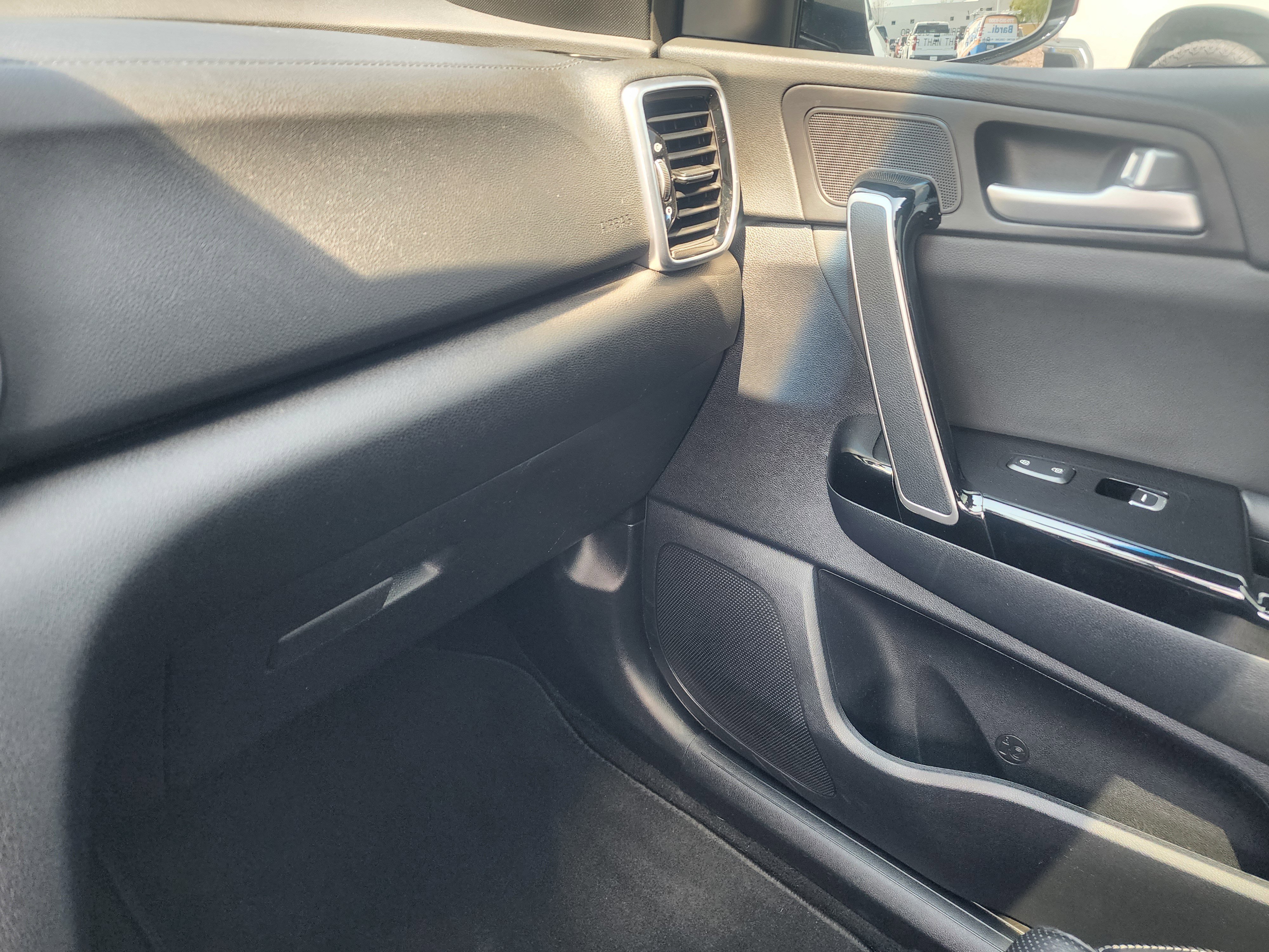 Used 2021 Kia Sportage S w/ S FWD Premium Package image 34