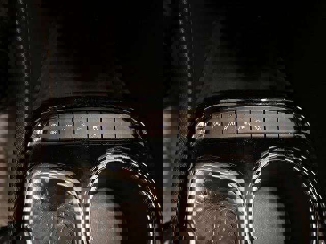 Used 2025 Buick Encore GX Preferred image 22