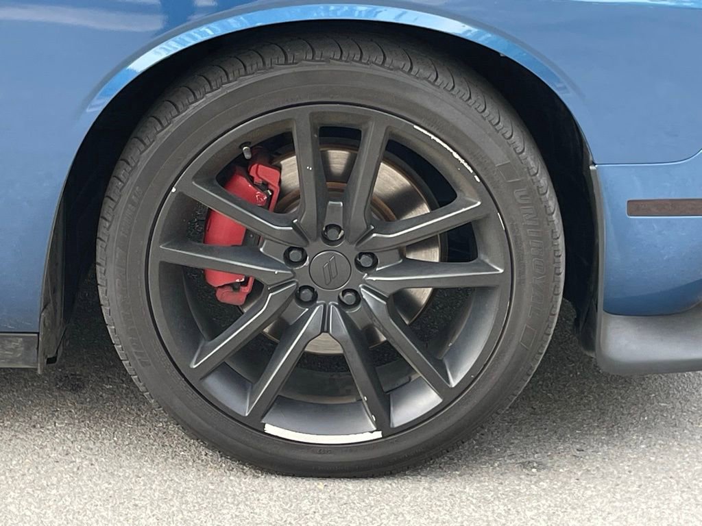 Used 2021 Dodge Challenger R/T w/ Plus Package image 31