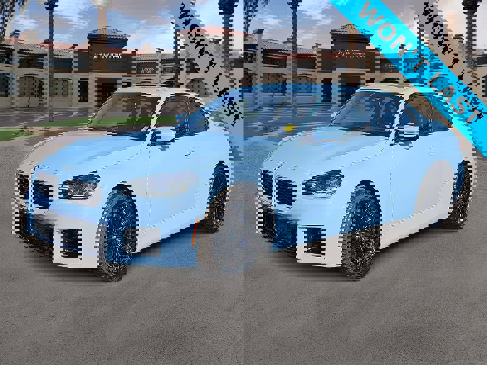 Used 2024 BMW M2 w/ Lighting Package image 4