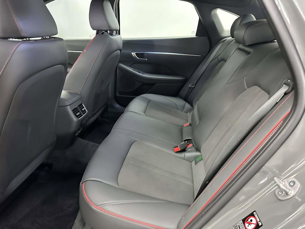 Used 2023 Hyundai Sonata SEL Plus FWD image 13